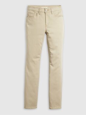 NWT LEVI’s CLASSIC STRAIGHT FIT WOMEN'S JEANS